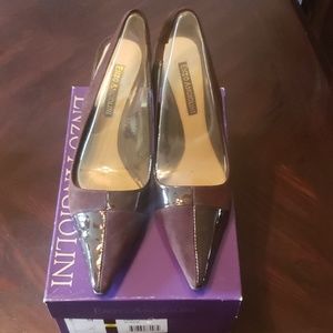 Brown suede and patent pump